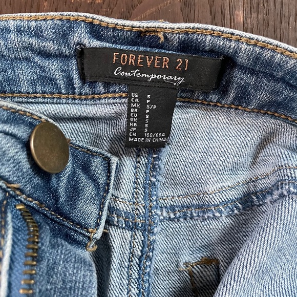 FOREVER 21 Frayed Denim Mini Skirt - Picture 11 of 11